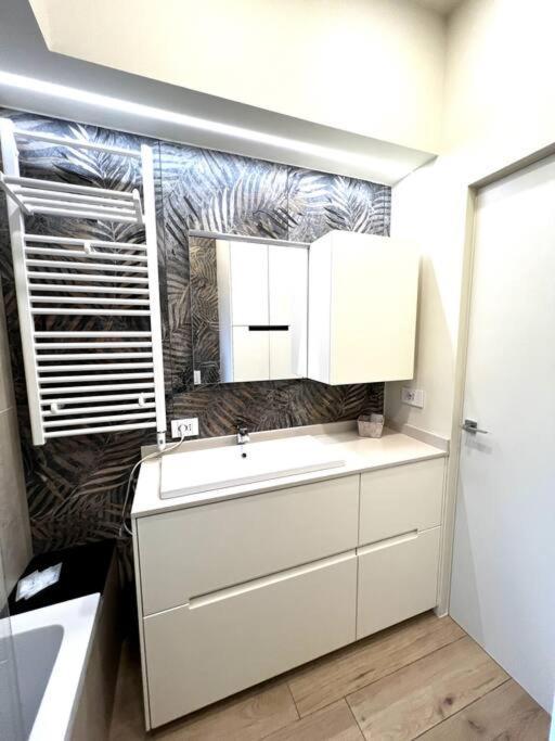 Home Donatella Кормано Экстерьер фото
